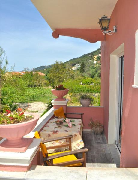 Efi Apartments Agios Gordios  Exterior photo